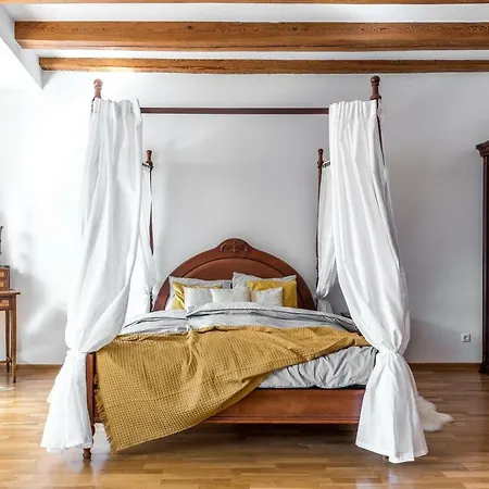 Angel House Vilnius, 32